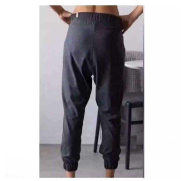 Lunya Restore Thermal Waffle Knit Draped Lounge Joggers Dark Gray NEW - Picture 4 of 10